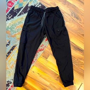Women’s Carhartt Black Cargo Jogger Pants xs